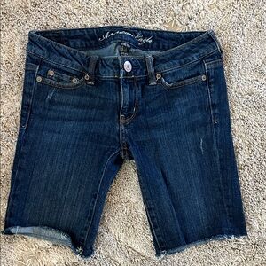 American Eagle Dark Blue Bermuda Stretch Denim Shorts, size 2